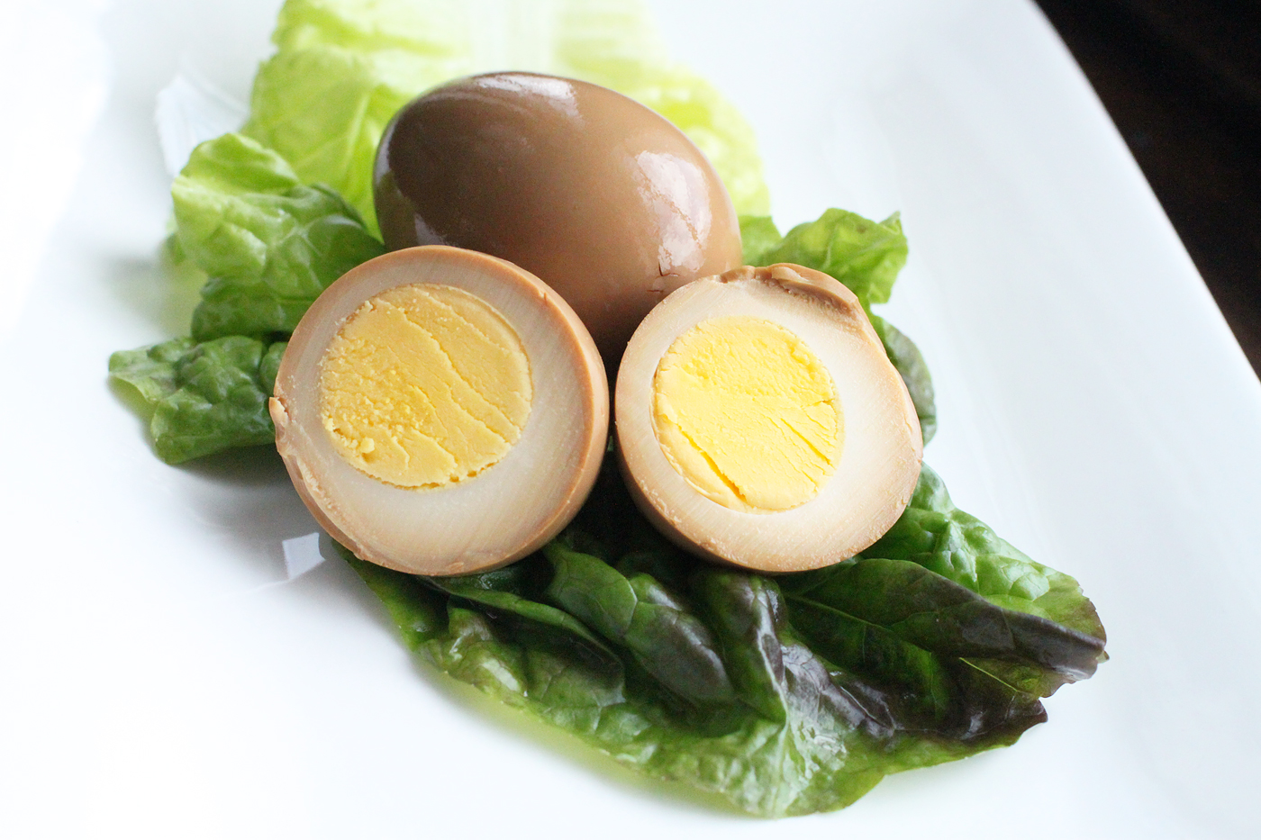 http://www.simplecomfortfood.com/wp-content/uploads/2013/03/asian-hardboiled-eggs-high.jpg
